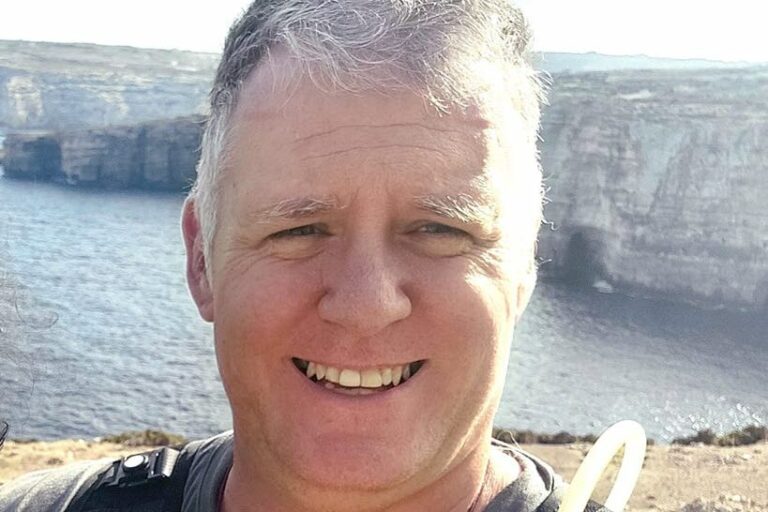 39dff809-ad3b-4e76-a0db-4588b3082624